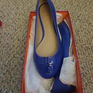 Tory Burch blue macaw ballet flats size 9
